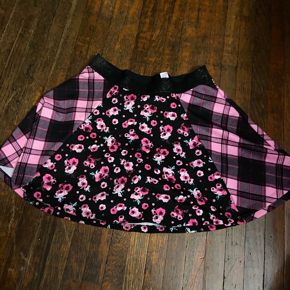 Circle skirt - Picture 2 of 2